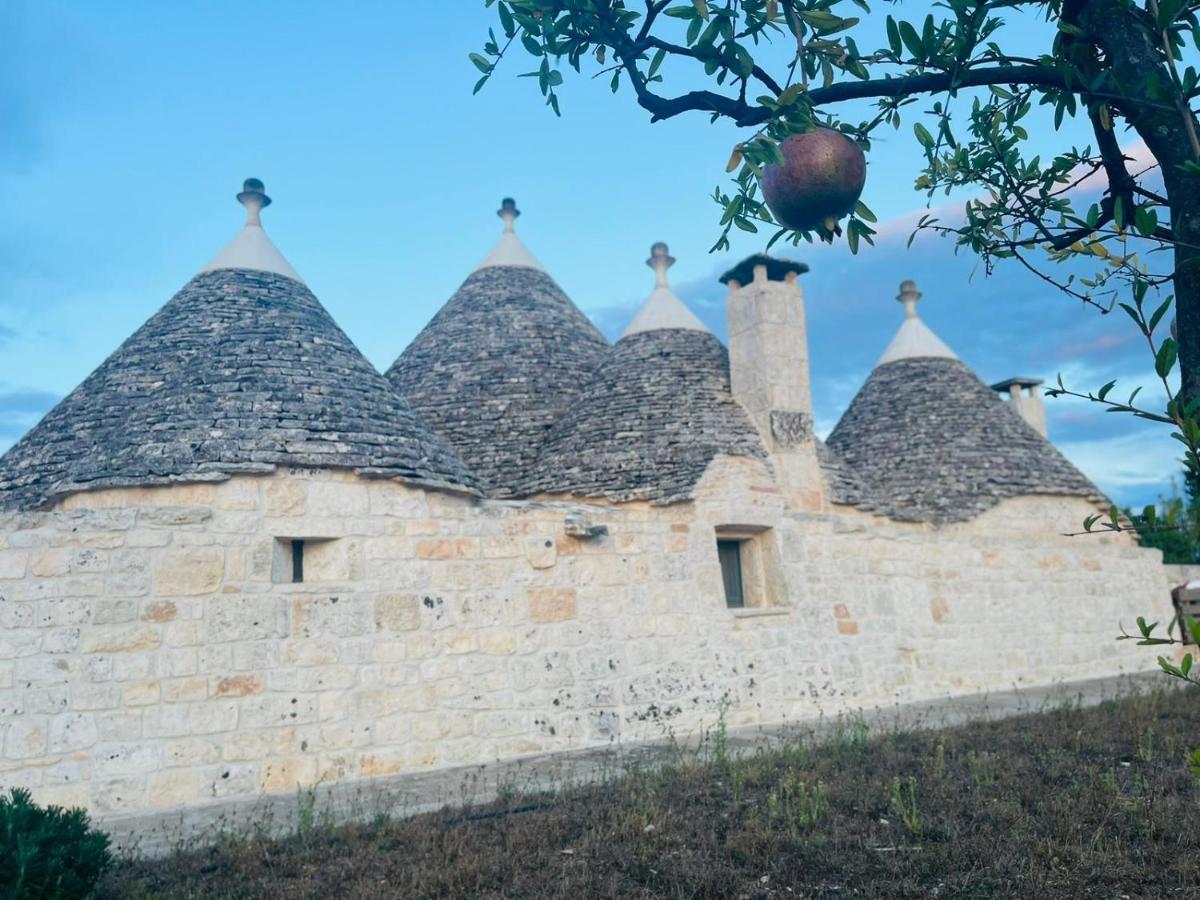 Scardino Trulli Hotell Locorotondo Exteriör bild