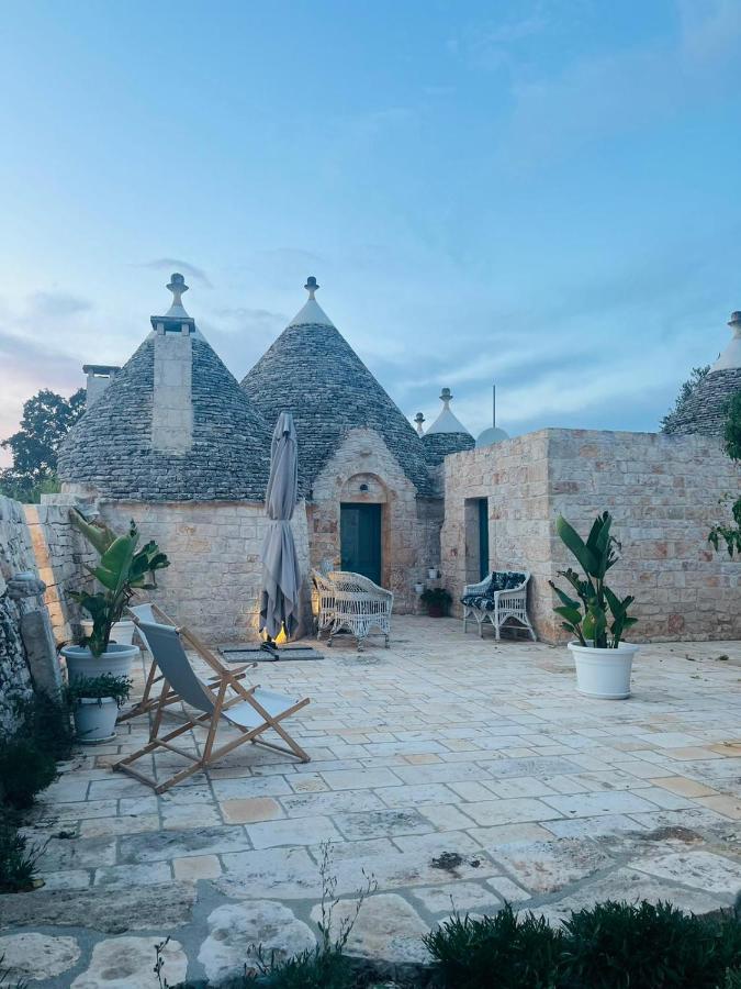Scardino Trulli Hotell Locorotondo Exteriör bild